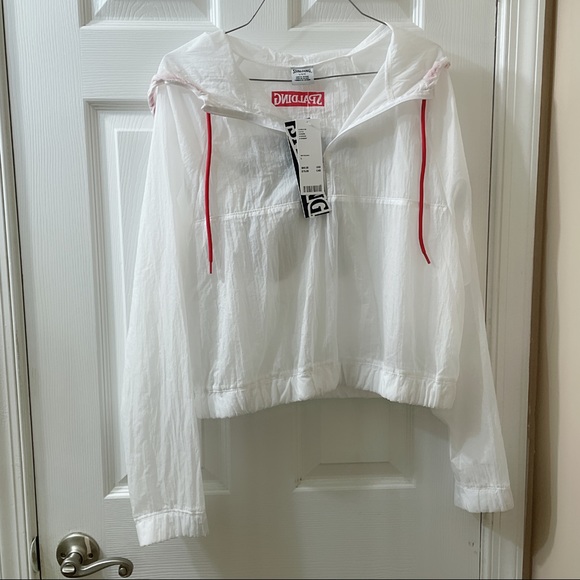 Spalding Sheer Woven Windbreaker Jacket - Picture 5 of 9